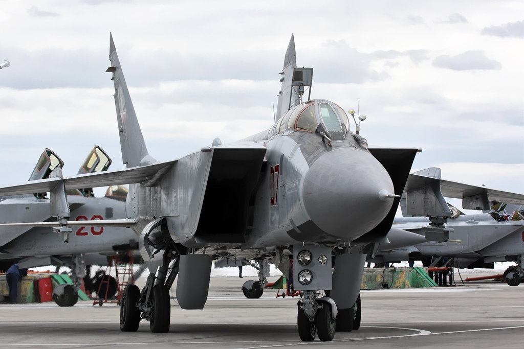 В России официально объявили о разработке перехватчика МиГ-41
