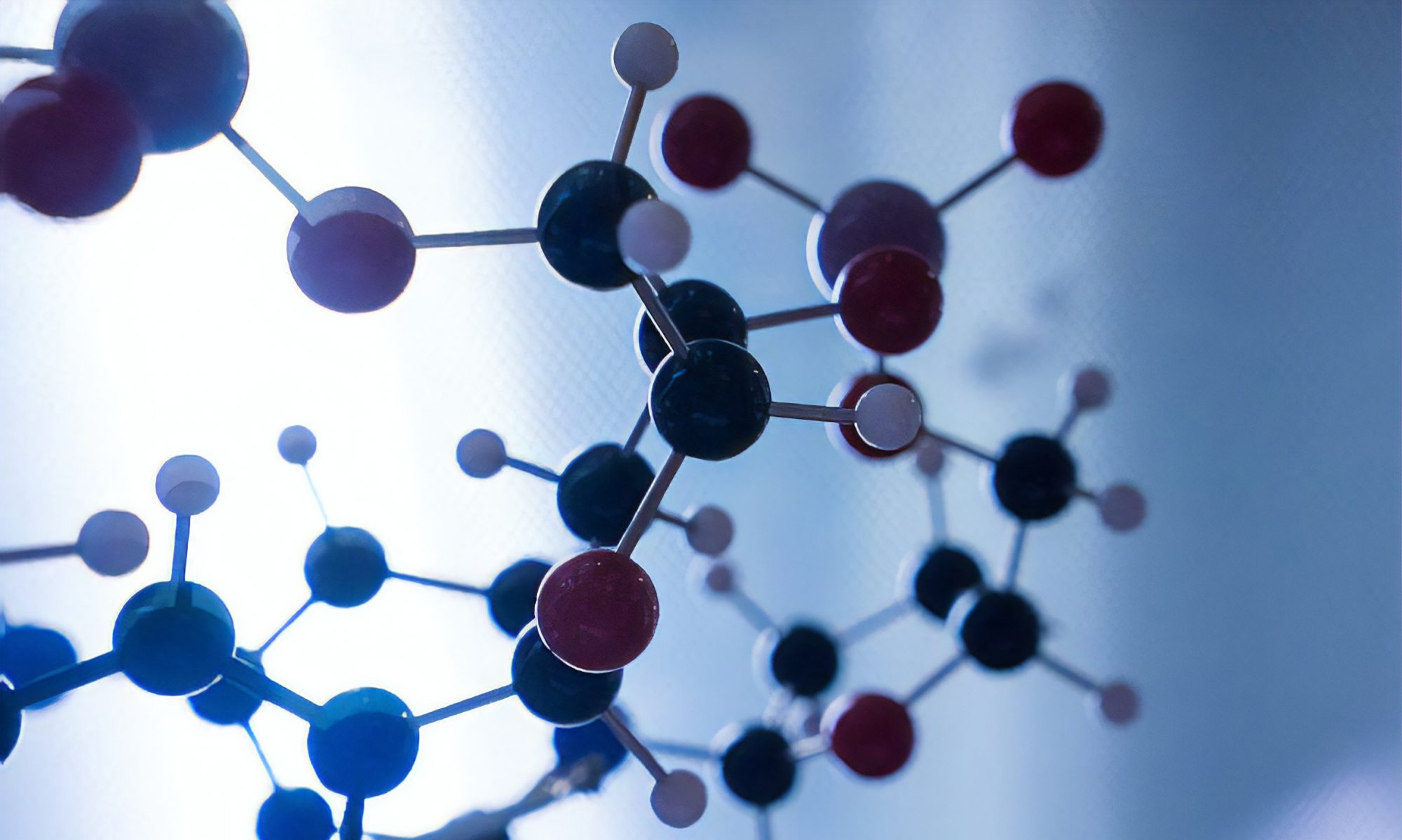 Ученые ЮФУ предложили новый тип катализаторов для управления продуктами химической реакции
