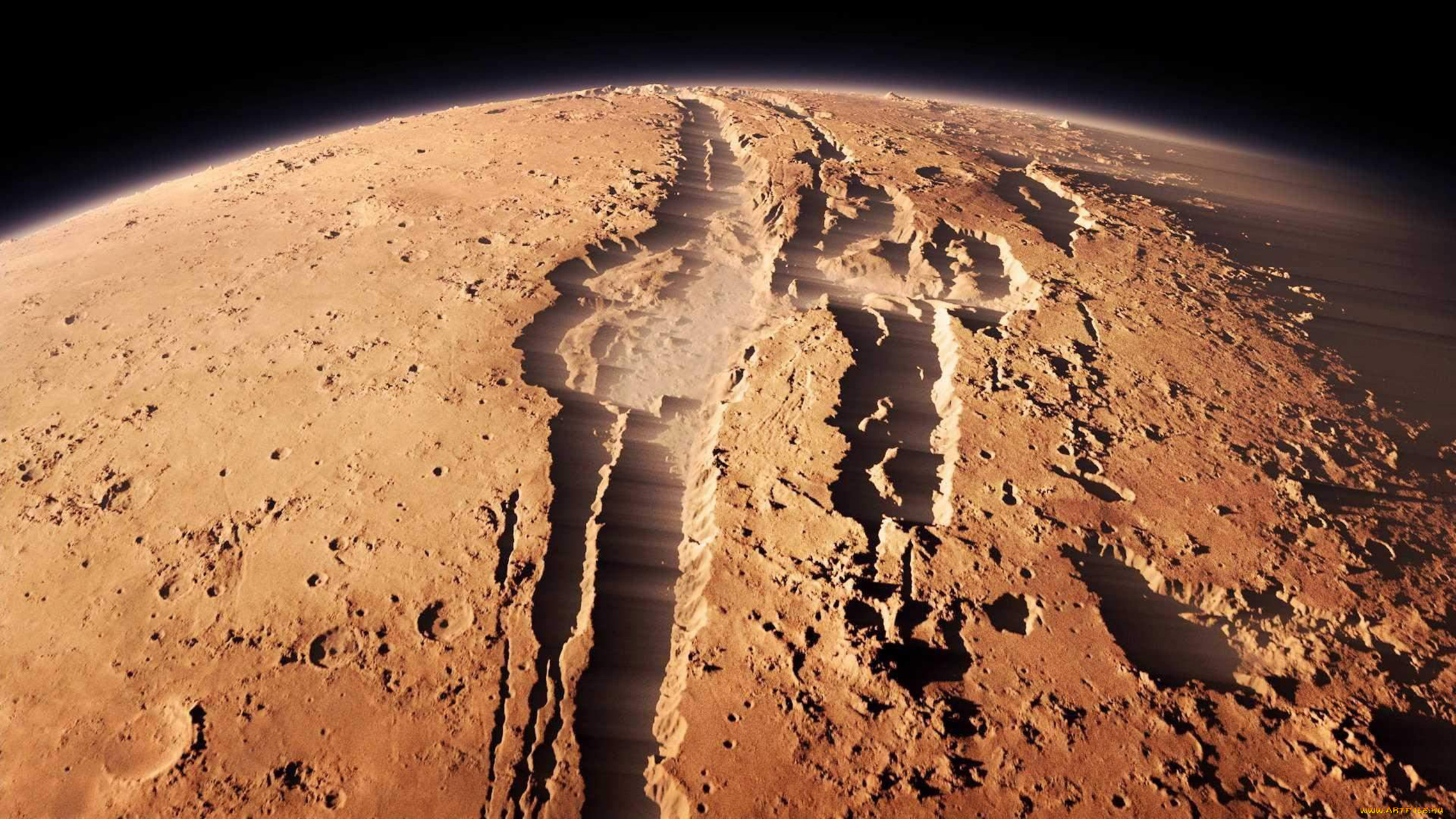 Марс каньон Маринер