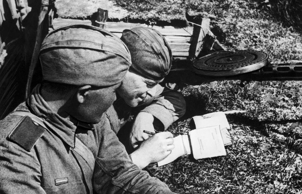В ТюмГУ изучили письма солдат времен Великой Отечественной войны