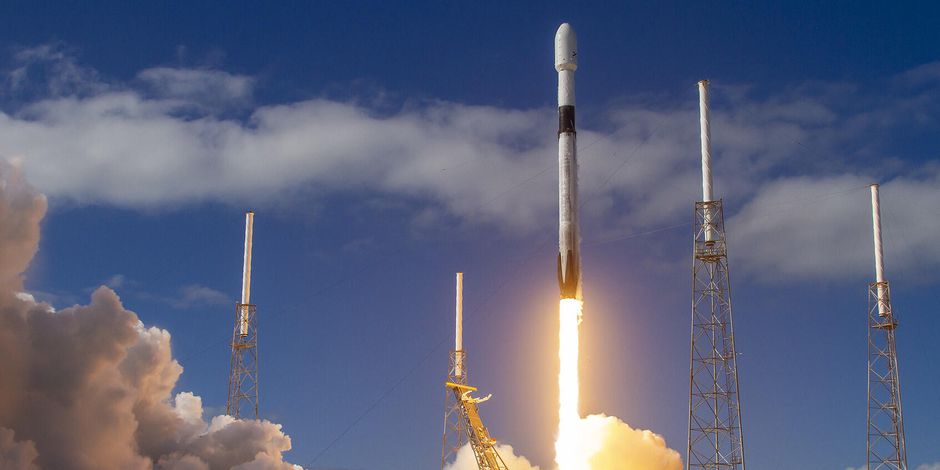 Live: запуск ракеты Falcon 9 в рамках миссии Starlink 20