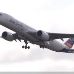 Airbus начинает испытания самолета A350 на 100-процентном биотопливе