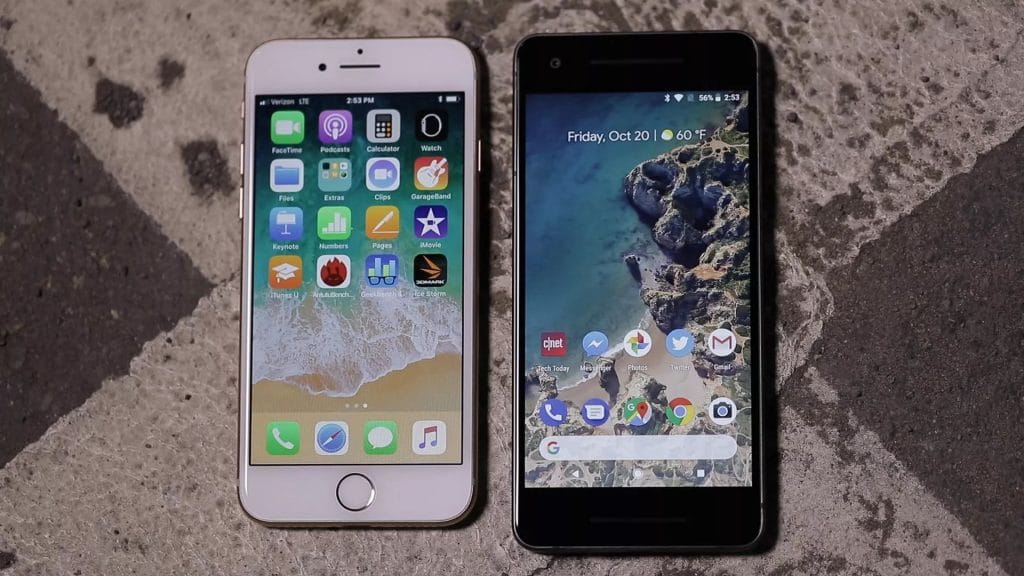 Исследователи посчитали, как часто и насколько много данных смартфоны с iOS и Android отправляют Apple и Google