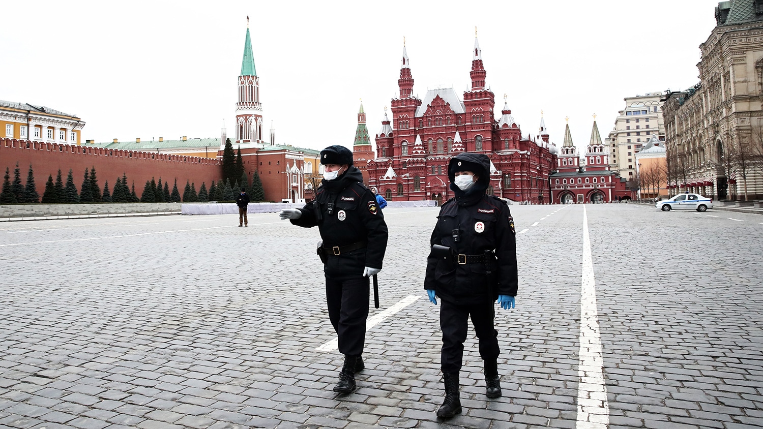 Сотрудники полиции на Красной площади