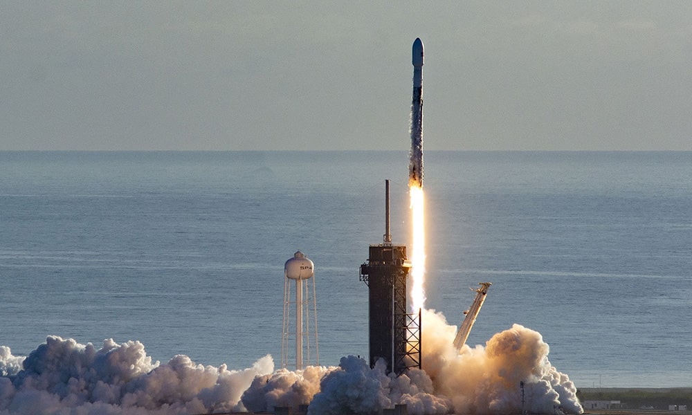 Live: запуск ракеты Falcon 9 в рамках миссии Starlink 25