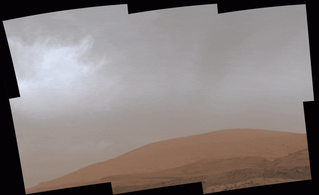 Curiosity сфотографировал сияющие облака на Марсе