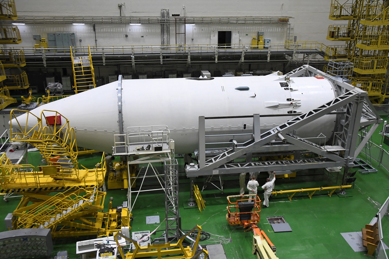 сборка про космос. космические корабли ркк энергия. сборка космической ракеты. наука (модуль мкс). аппарат europa clipper.