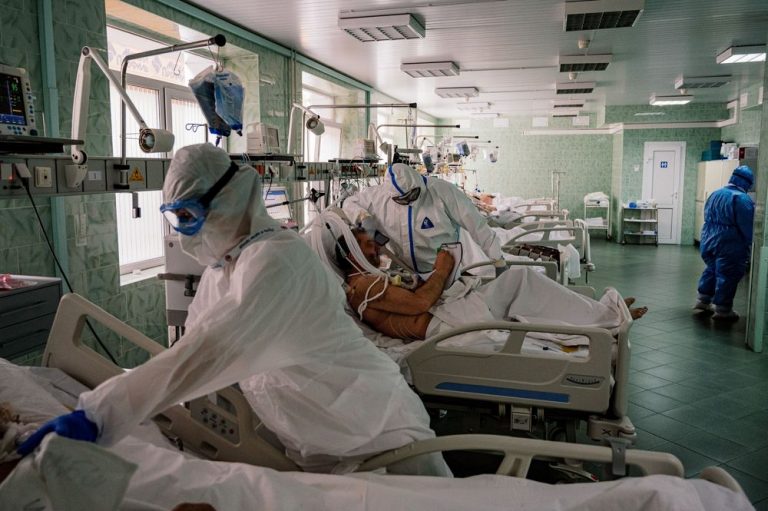 Отделение интенсивной терапии в одной из российских больниц
