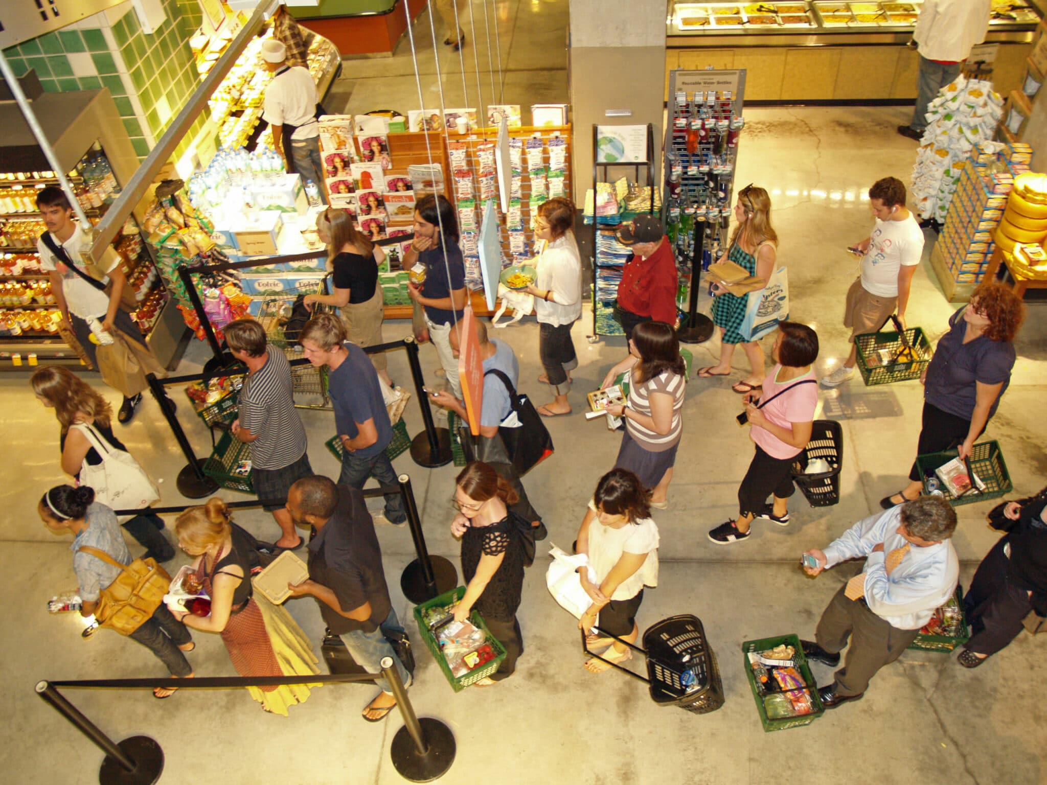 Использование модели супермаркетов сделает покупки безопаснее