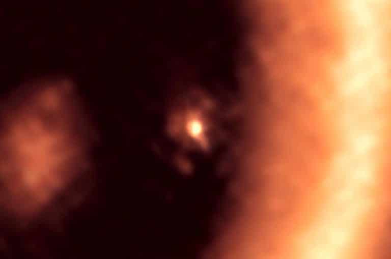 Околопланетный диск вокруг PDS 70c на снимке ALMA