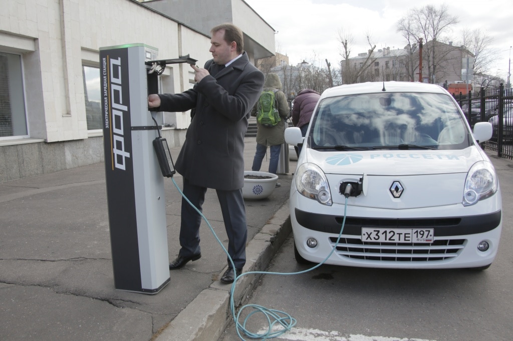 На Урале приблизились к созданию эффективной батареи для электромобилей