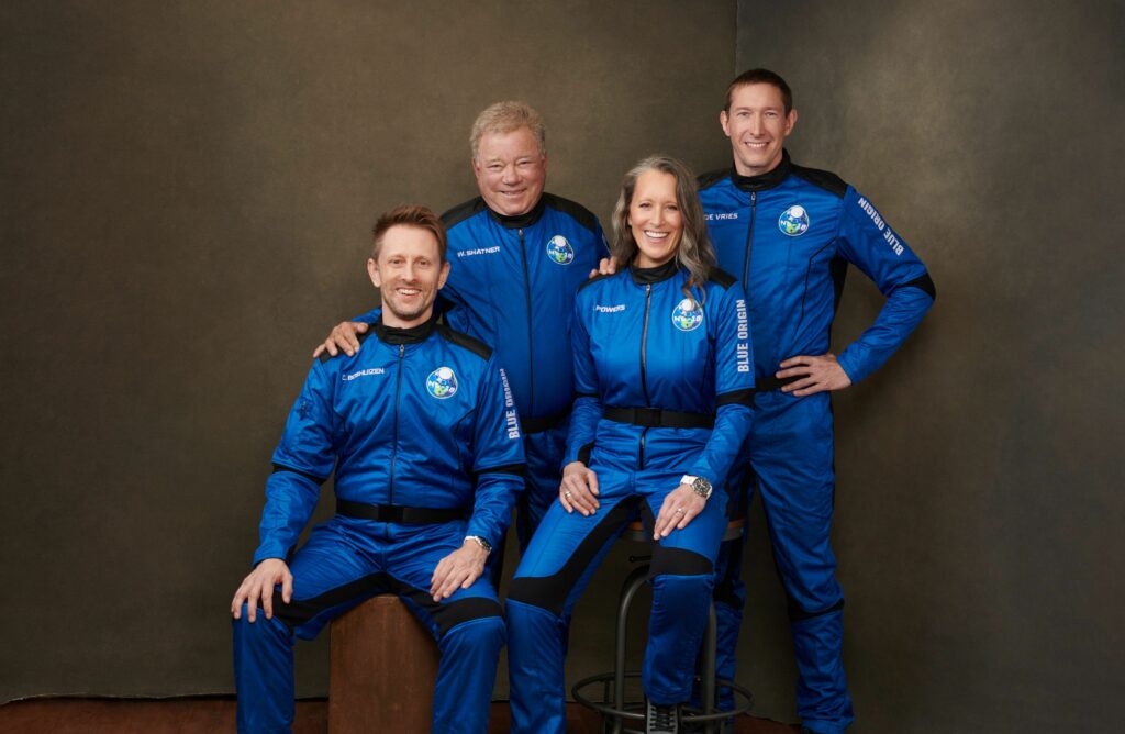 Участники миссии NS-18 / ©Blue Origin
