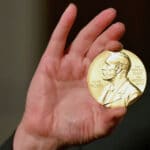 Нобелевскую премию в области экономики получили американские ученые