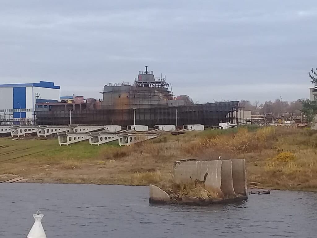 Вертолетный корабль