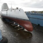 Американцы установят гиперзвуковое оружие на место знаменитых 155-миллиметровых орудий эсминца Zumwalt