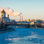 В ТюмГУ выяснили, жители каких российских городов получают более высокую зарплату