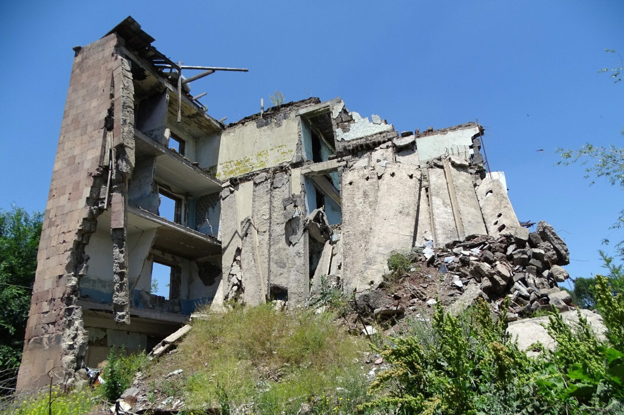 землетрясение в армении помним скорбим