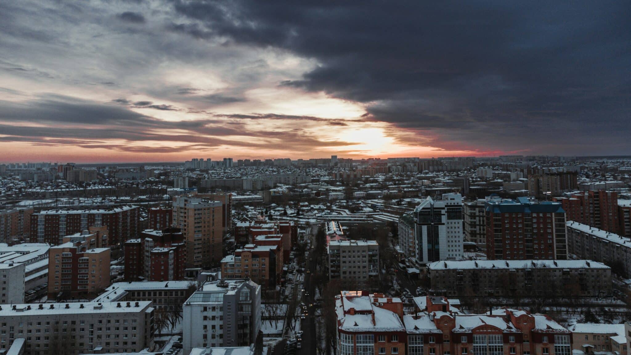 Ученые проследили влияние аномальных температур на экономику российских регионов