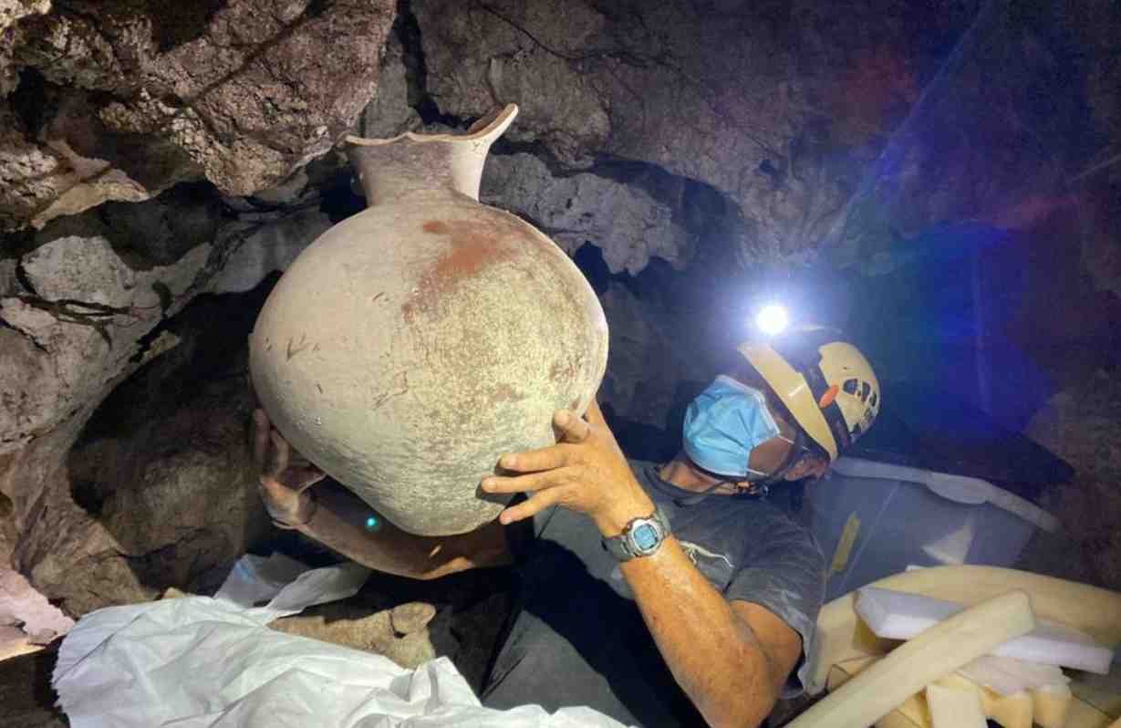 В затерянной мексиканской пещере нашли следы ритуалов майя