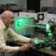 Самая точная сварка: с помощью фемтосекундных световых импульсов ученые соединили кристаллы для твердотельных лазеров