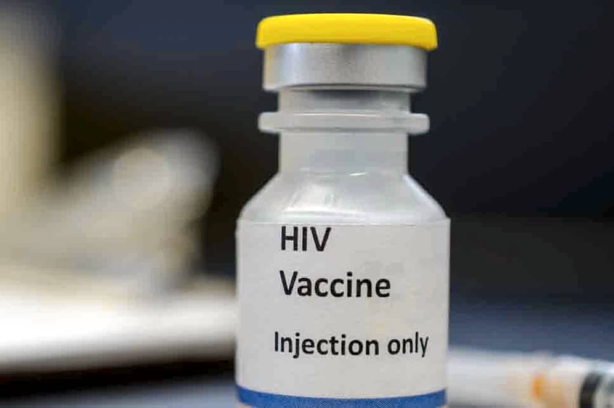 Экспериментальную РНК-вакцину от ВИЧ успешно испытали на животных