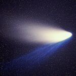 Посмотрите вверх: факты, загадки и домыслы о кометах