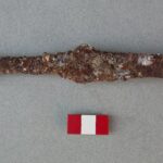 В средневековом городе нашли два уникальных меча