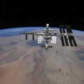 Международная космическая станция с пристыкованным модулем «Наука»