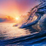Опасные морские волны: снаружи и внутри