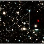 Найдена древнейшая галактика: пик звездообразования или квазар?