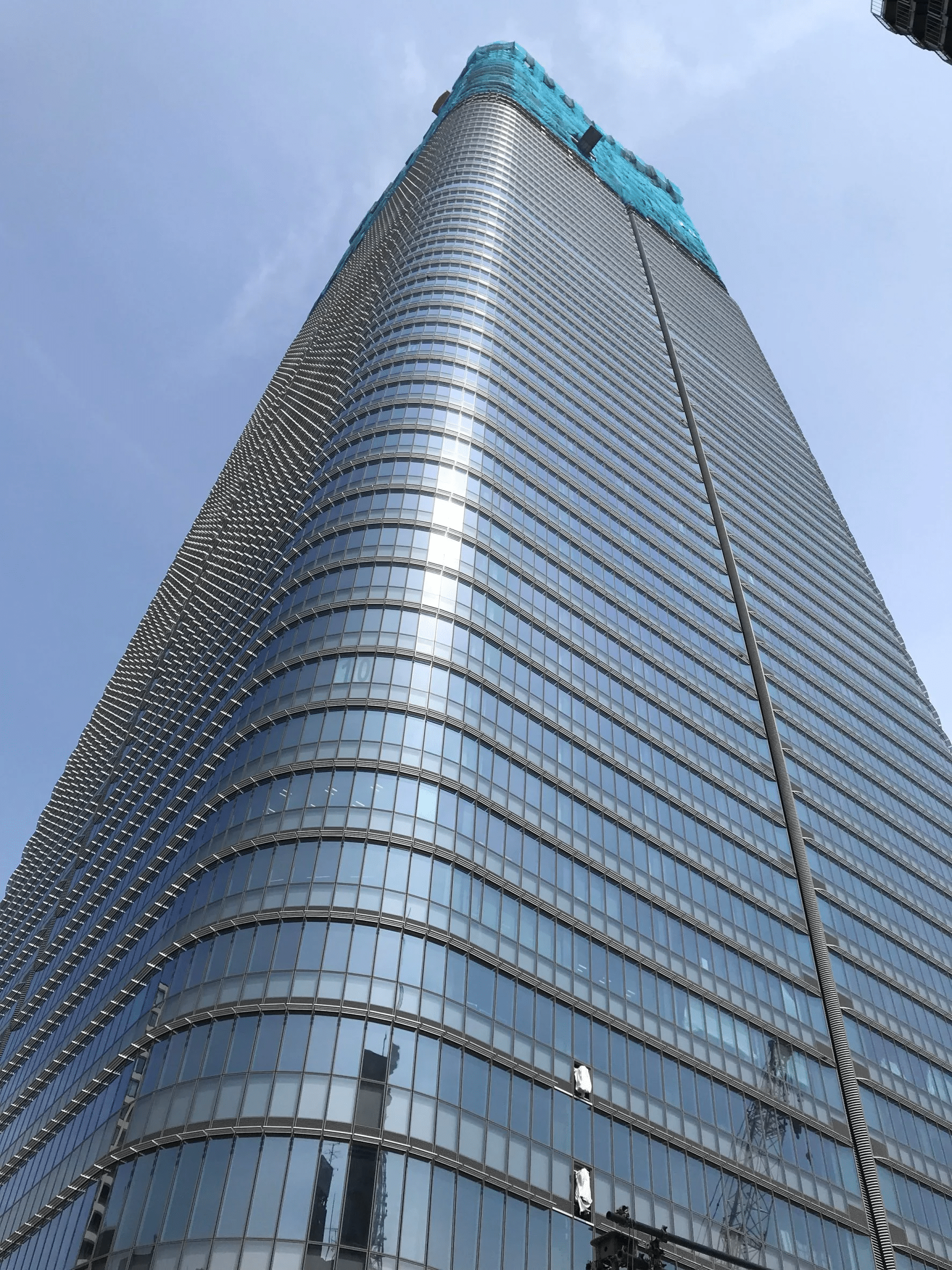 В Токио возвели самое высокое здание Японии