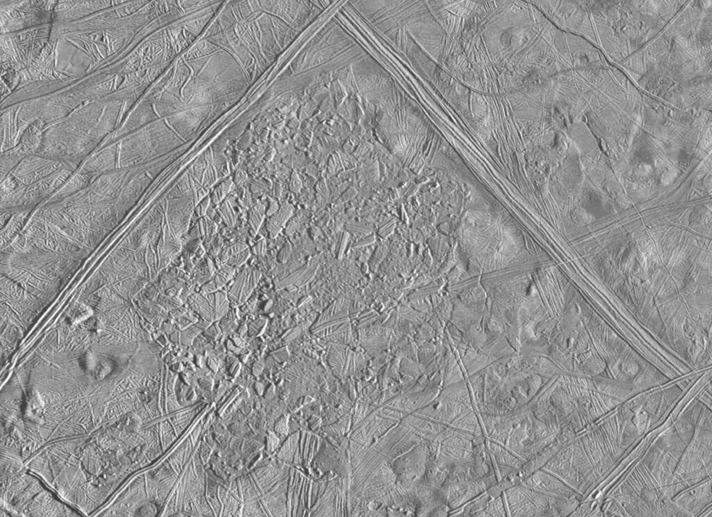 Коннемарский Хаос - самая большая область раздробленного льда на Европе. Масштаб изображения - около 350 км в ширину