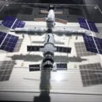 «Роскосмос» показал макет новой российской орбитальной станции