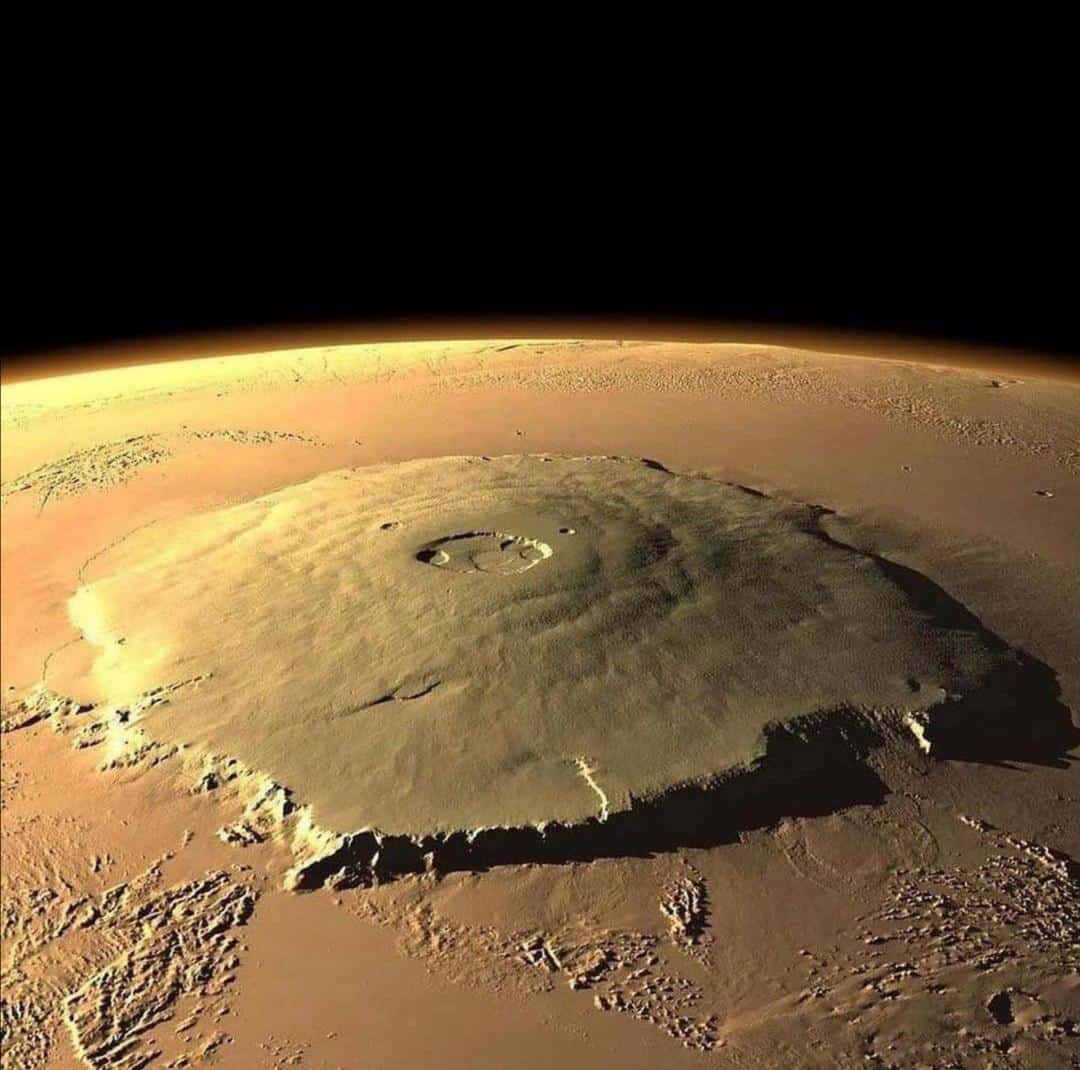 Вулкан на Марсе