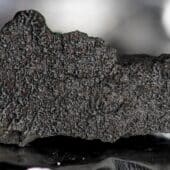 Один из фрагментов метеорита Уинчкомб