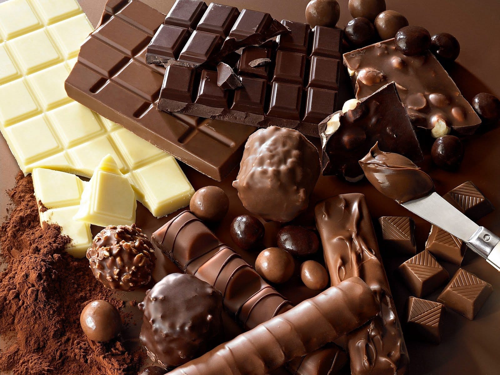 Ученые узнали, почему так приятно разжевывать шоколад