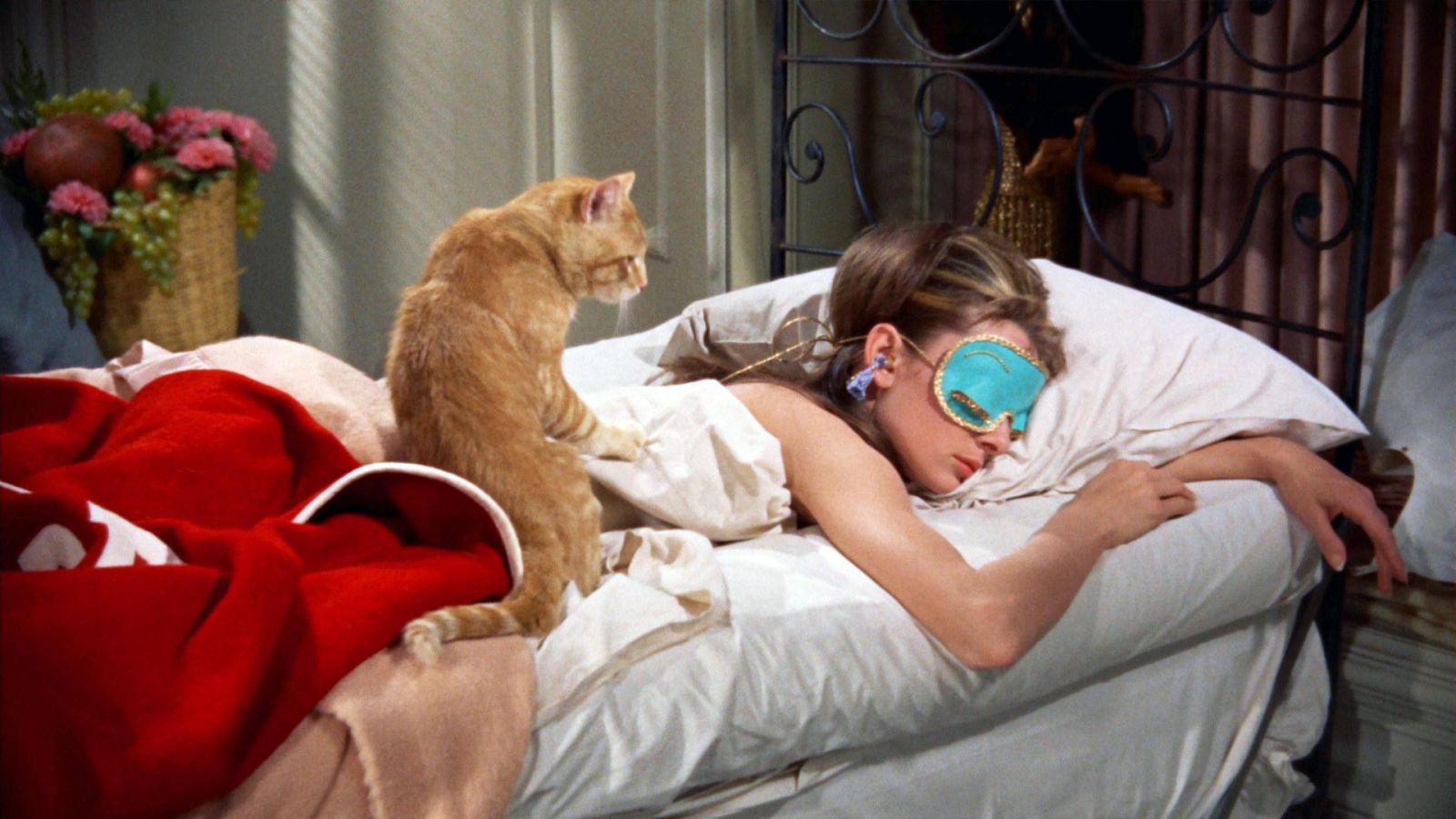 Ношение маски для сна улучшило когнитивные способности на следующий день