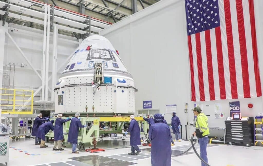 Starliner снова переносится
