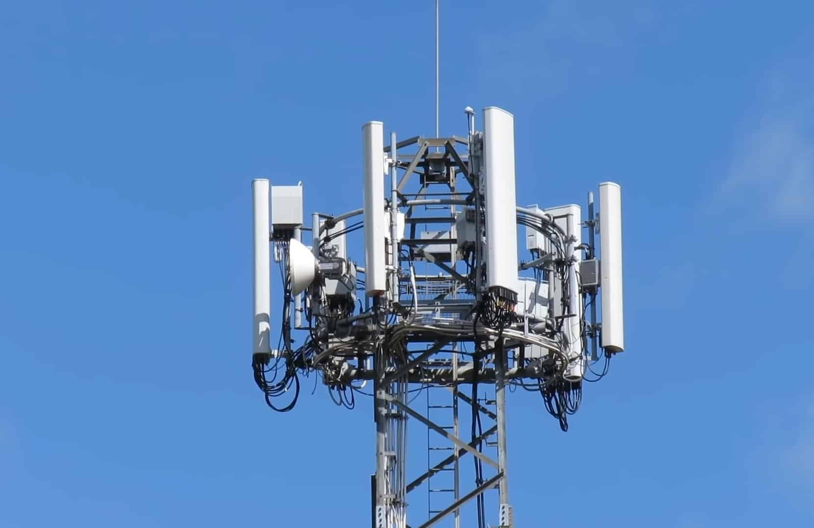 В ЮУрГУ создали новую антенну для сотовой связи