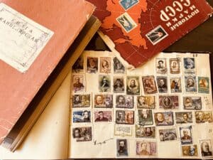 Фрагмент коллекции марок отца автора статьи