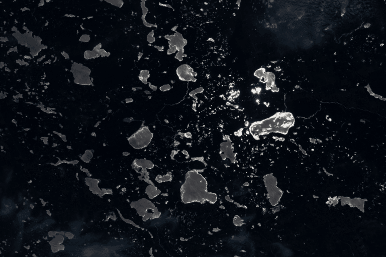 Великие озера из космоса / ©  CSA