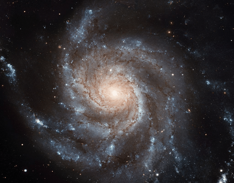 Галактика M101 / © NASA