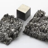 Скандий — серебристый редкоземельный металл