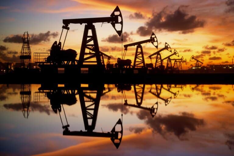 Модель Сколтеха упростит разработку нефтяных месторождений