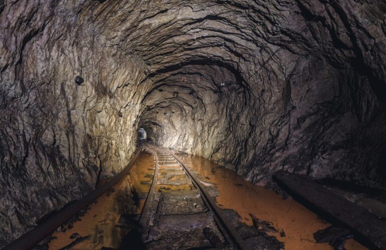 Ученые Пермского Политеха назвали причины разрушения шахтных подъемных сосудов