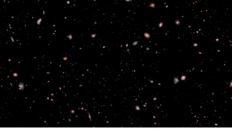 Трехмерная визуализация изображает около 5000 галактик / © Frank Summers (STScI), Greg Bacon (STScI), Joseph DePasquale (STScI), Leah Hustak (STScI), Joseph Olmsted (STScI), Alyssa Pagan (STScI)