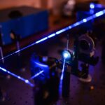 В НИУ ВШЭ узнали, как микролазеры с квантовыми точками работают при высоких температурах