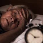Ученые выяснили, при какой температуре пожилым спится лучше всего