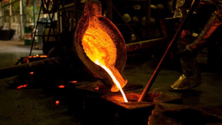 В ТГУ первые в мире получили керамику из новой композиции металлов