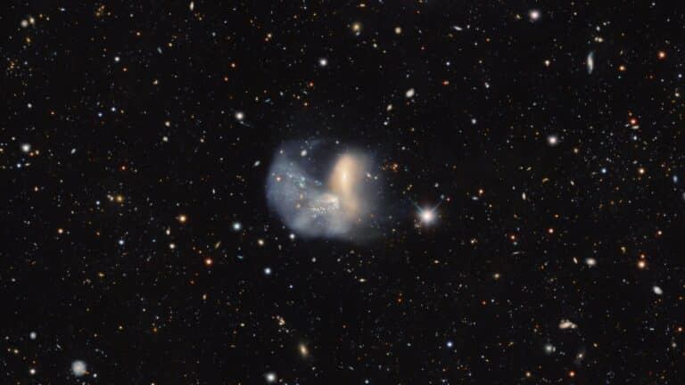 NGC 454 / © DESI Legacy Imaging Surveys / LBNL / DOE & KPNO / CTIO / NOIRLab / NSF / AURA  